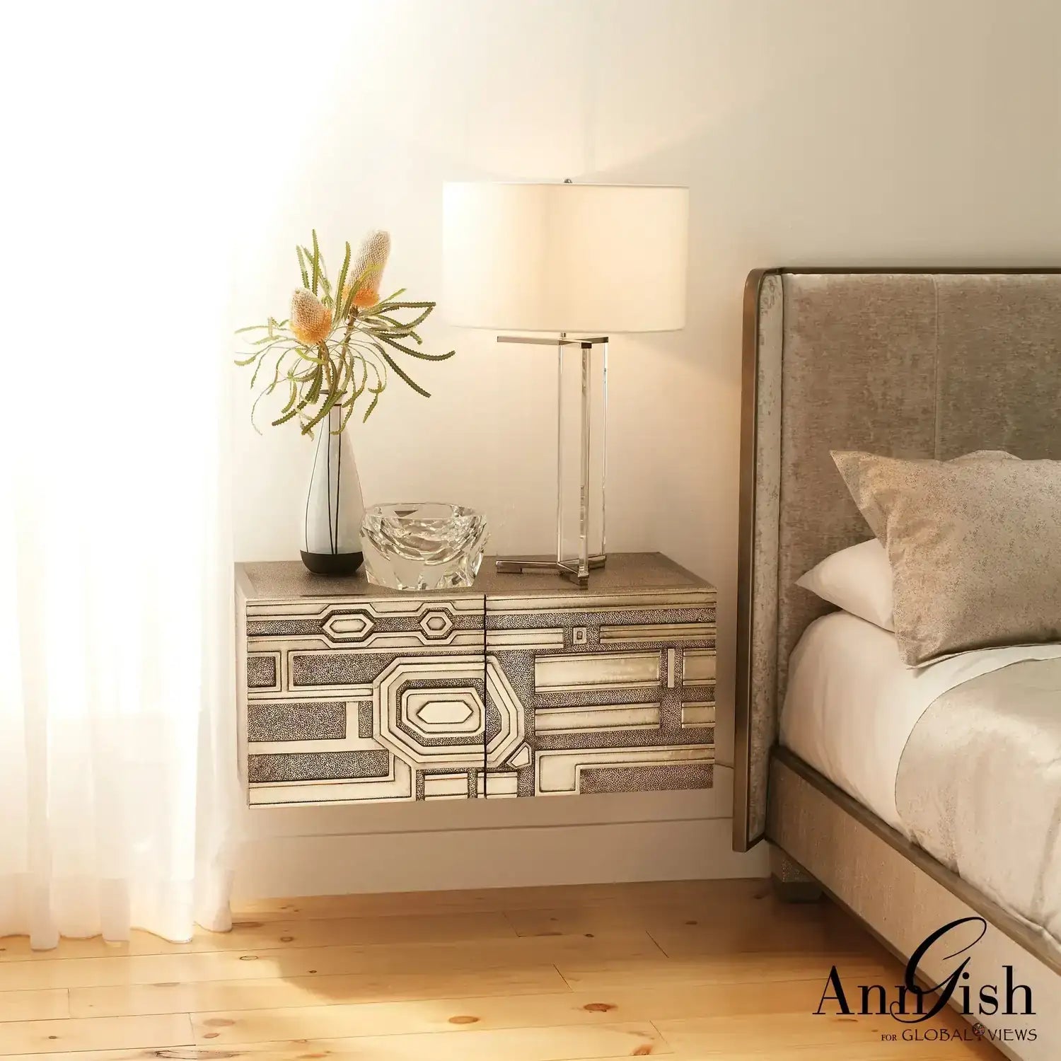 GLOBAL VIEWS ARGENTO BED - Beds