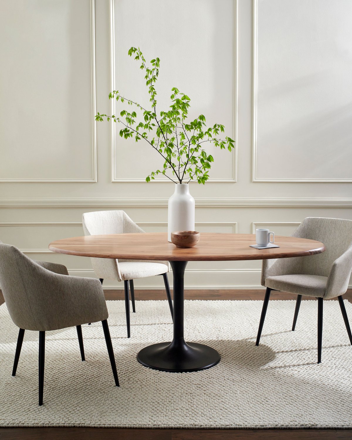 SURYA ANATALIA DINING TABLE - Dining Tables