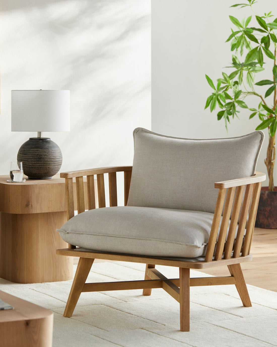 SURYA ARCO ACCENT CHAIR - Lounge
