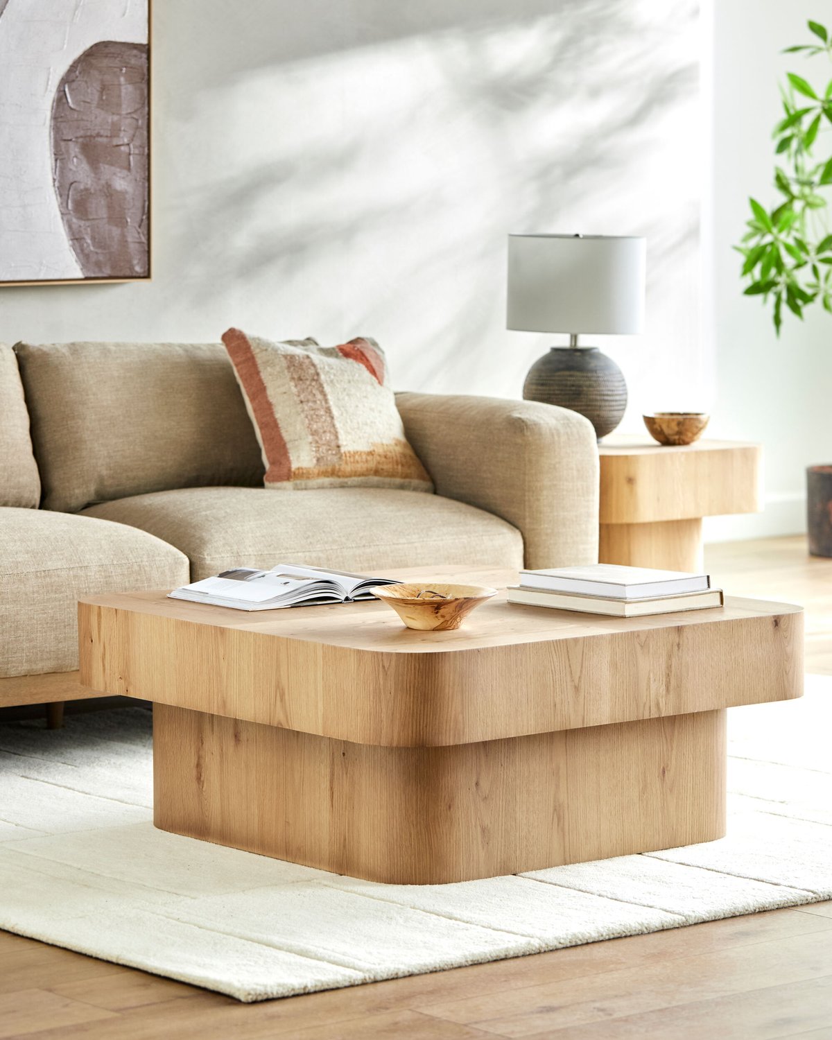 SURYA ARQUETTE COFFEE TABLE - Coffee