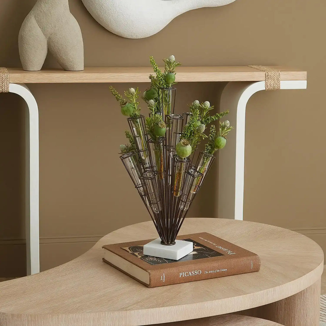 GLOBAL VIEWS FLAUNT FLOWER SCULPTURE - Decorative Accents