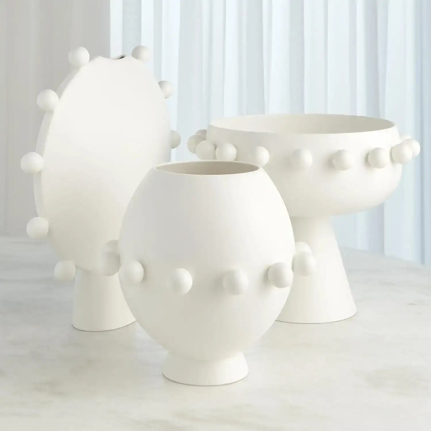GLOBAL VIEWS SPHERES COLLECTION VASE - Decorative Accents