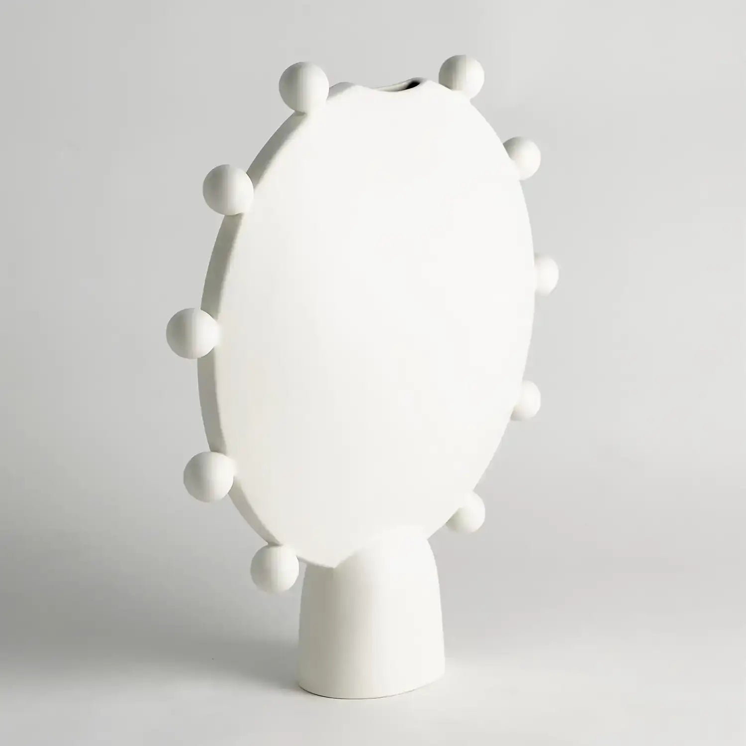 GLOBAL VIEWS SPHERES COLLECTION VESSEL - Decorative Accents
