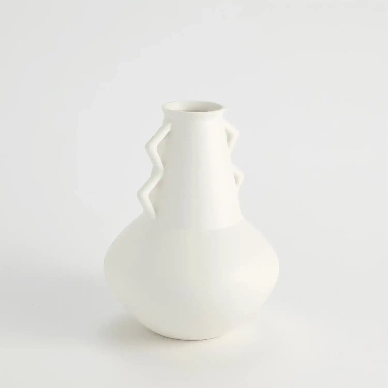 GLOBAL VIEWS CRETE FAT BOTTOM VASE - Decorative Accents