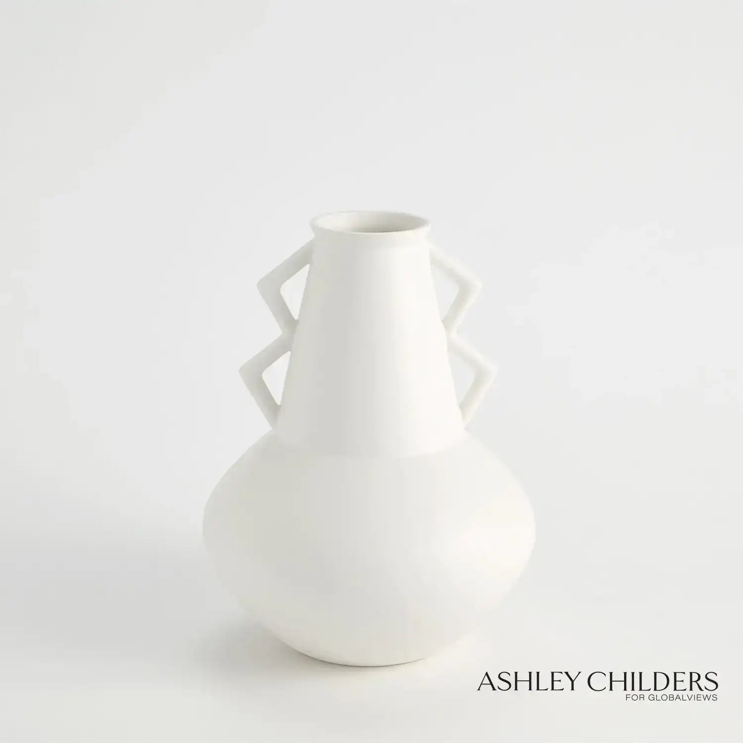 GLOBAL VIEWS CRETE FAT BOTTOM VASE - Decorative Accents