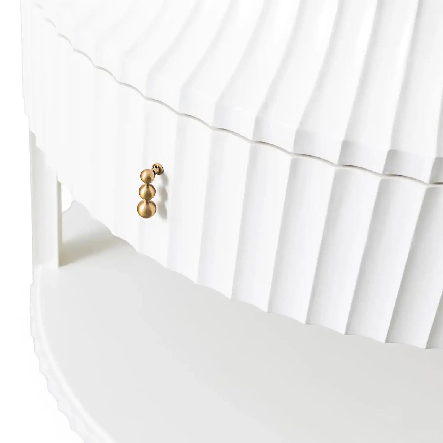 GLOBAL VIEWS FOUNTAIN BEDSIDE CHEST - Beds