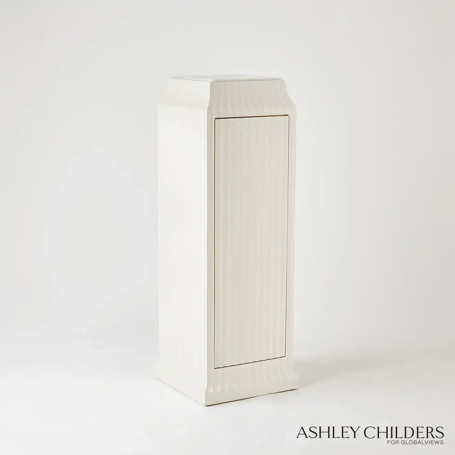 GLOBAL VIEWS FOUNTAIN PEDESTAL - Decorative Accents