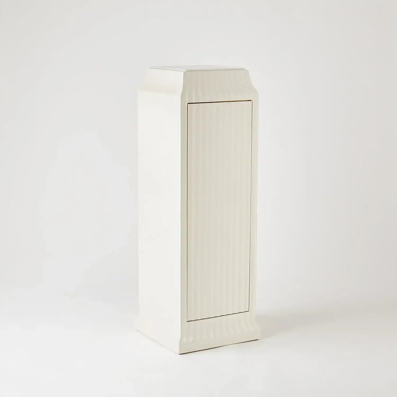 GLOBAL VIEWS FOUNTAIN PEDESTAL - Decorative Accents