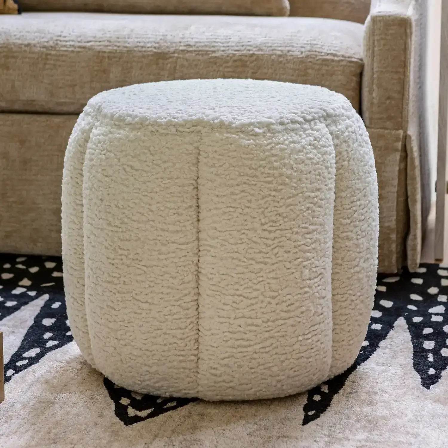GLOBAL VIEWS TUFFET OTTOMAN - Benches, Ottoman, Stools