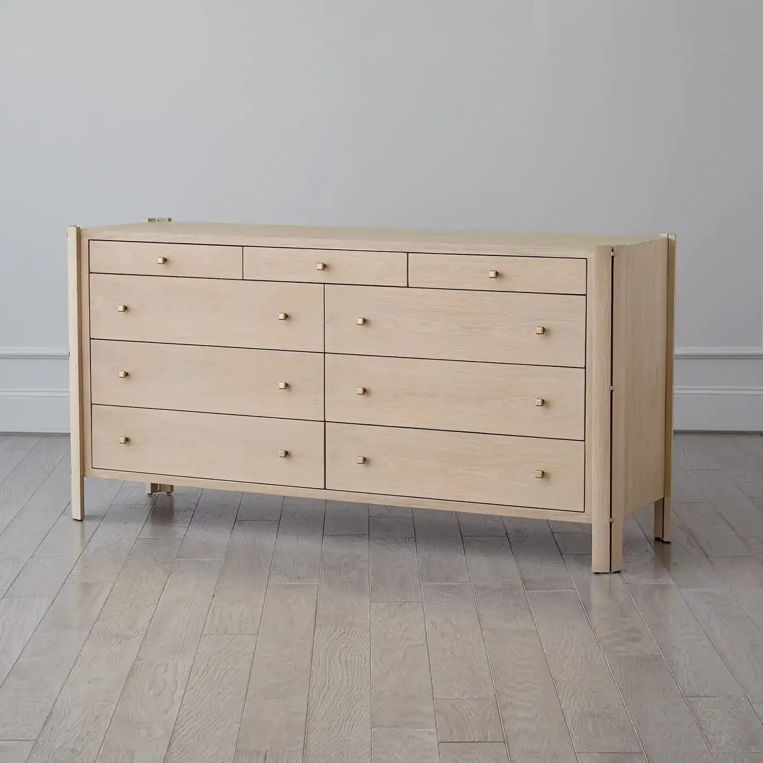 GLOBAL VIEWS PAXTON DRESSER - Beds