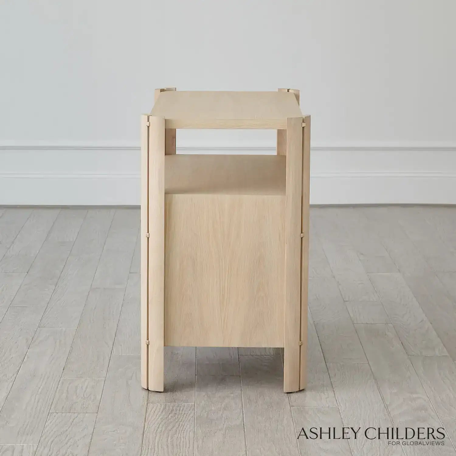 GLOBAL VIEWS PAXTON BEDSIDE DRESSER - Beds