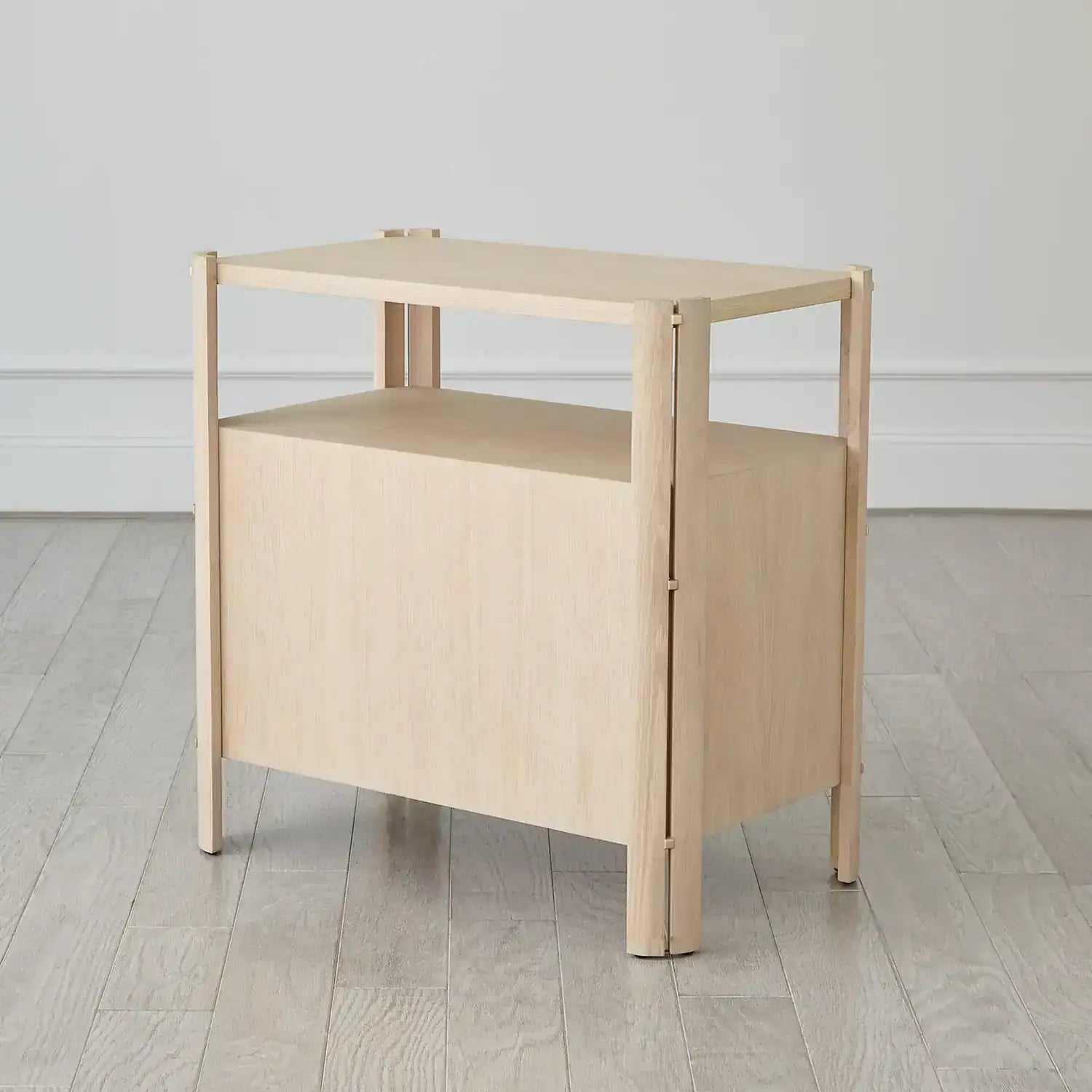 GLOBAL VIEWS PAXTON BEDSIDE DRESSER - Beds