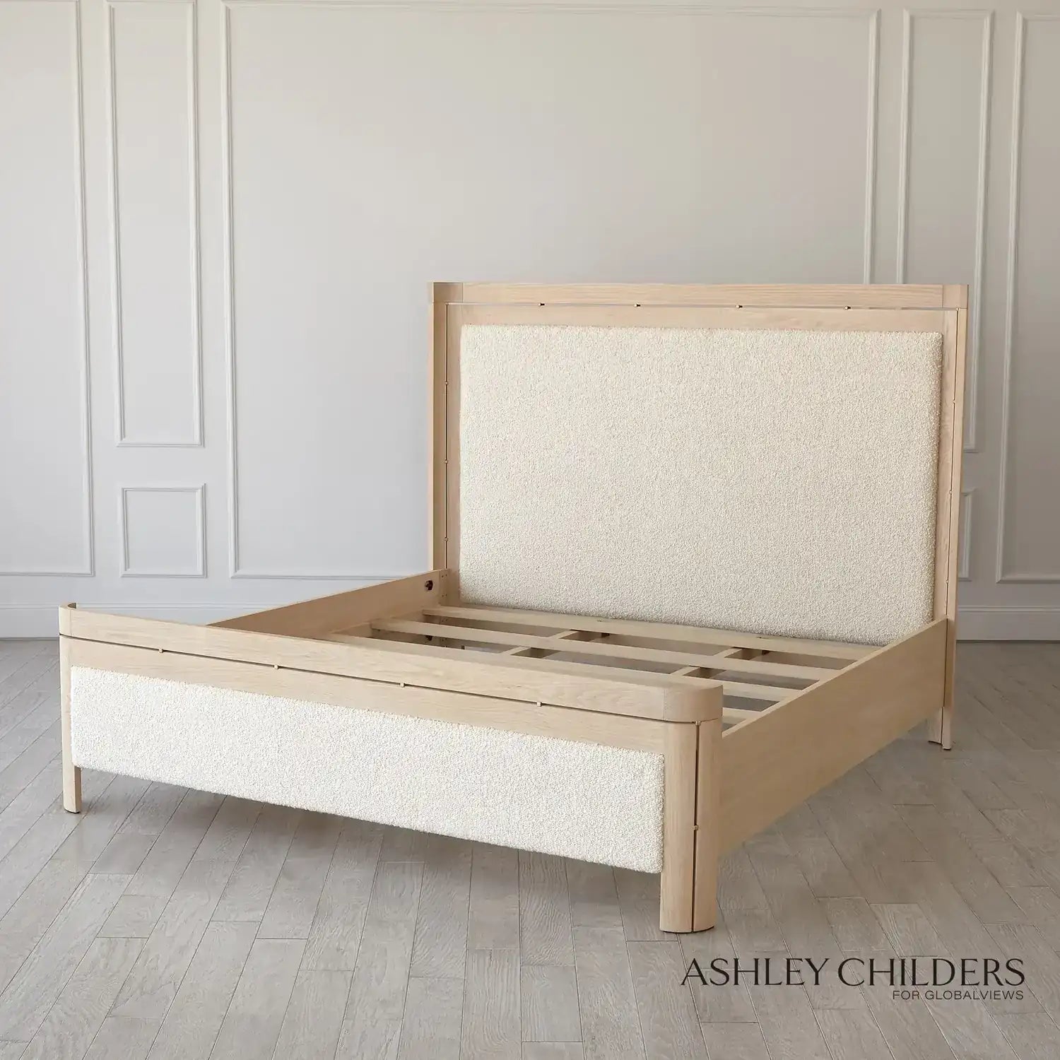 GLOBAL VIEWS PAXTON QUEEN BED - Beds
