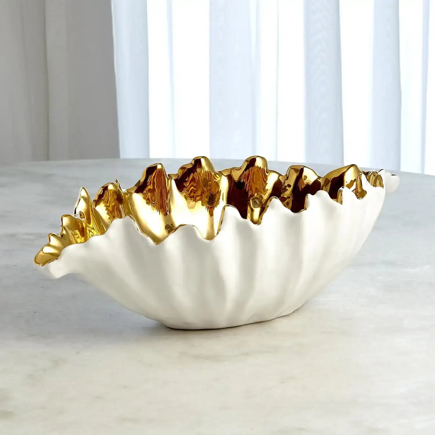 GLOBAL VIEWS ORGANIC WAVE OVAL BOWL - Decorative Accents
