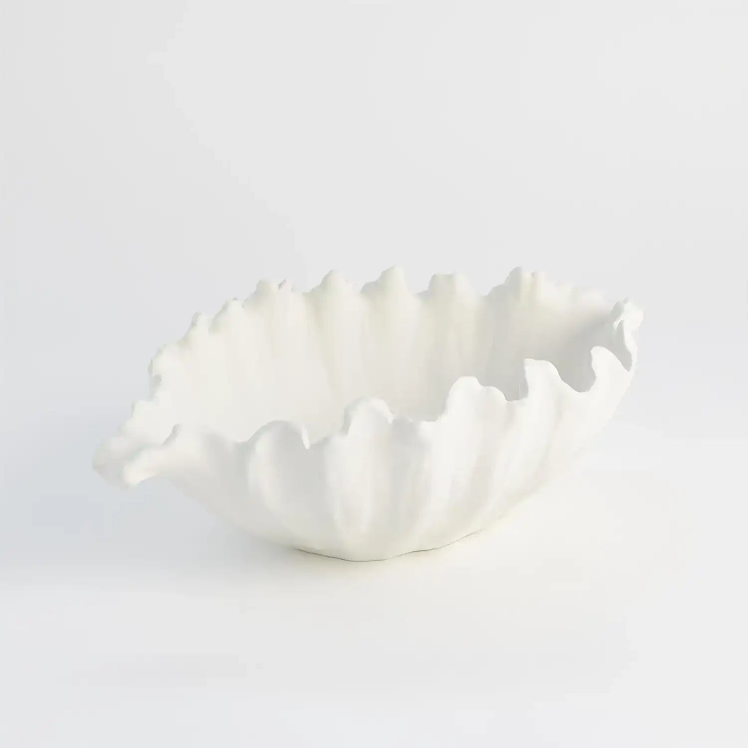 GLOBAL VIEWS ORGANIC WAVE OVAL BOWL - Decorative Accents