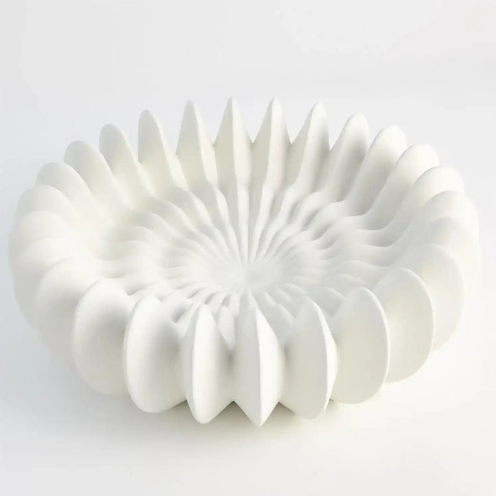 GLOBAL VIEWS SPICCHI LINE BOWL - Decorative Accents