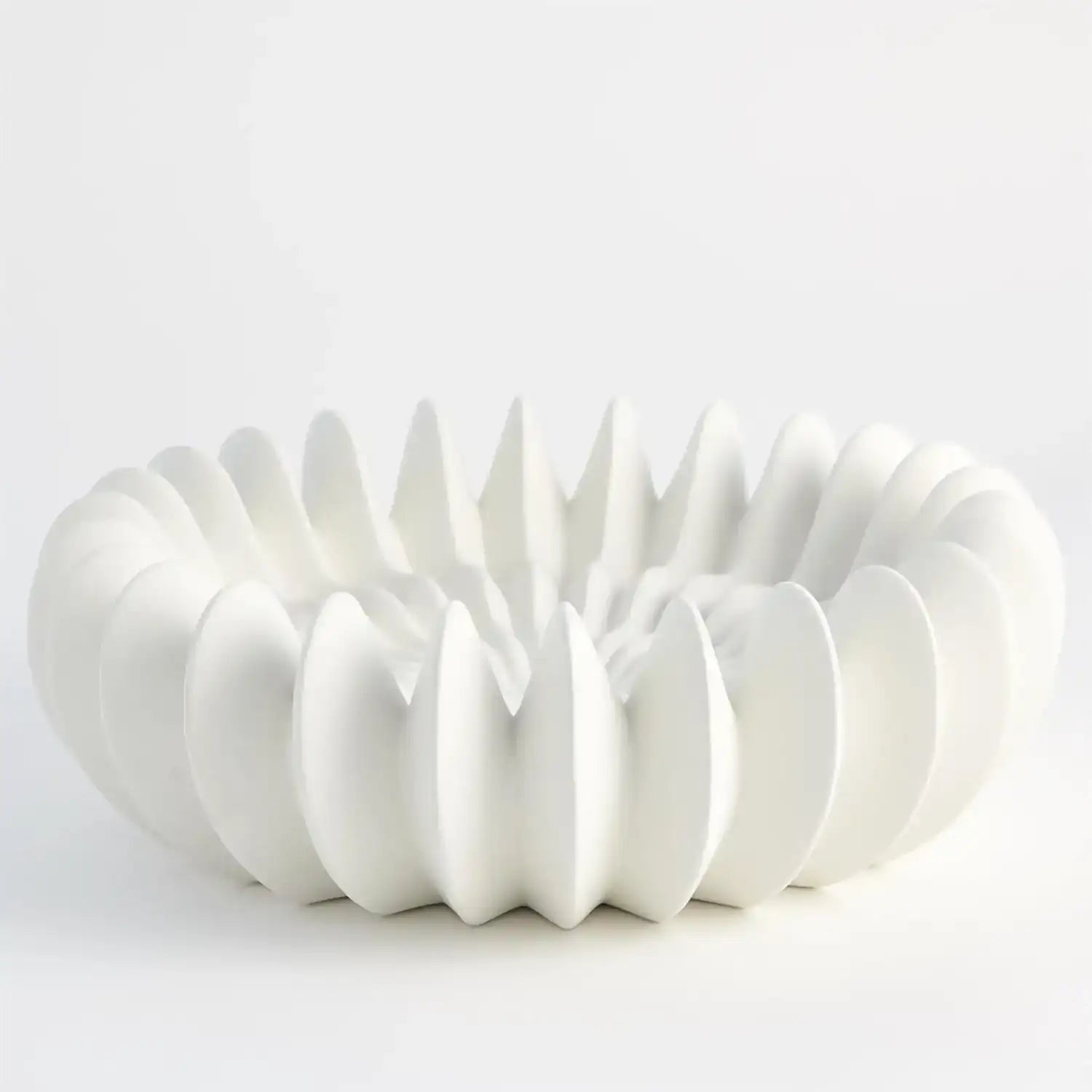 GLOBAL VIEWS SPICCHI LINE BOWL - Decorative Accents
