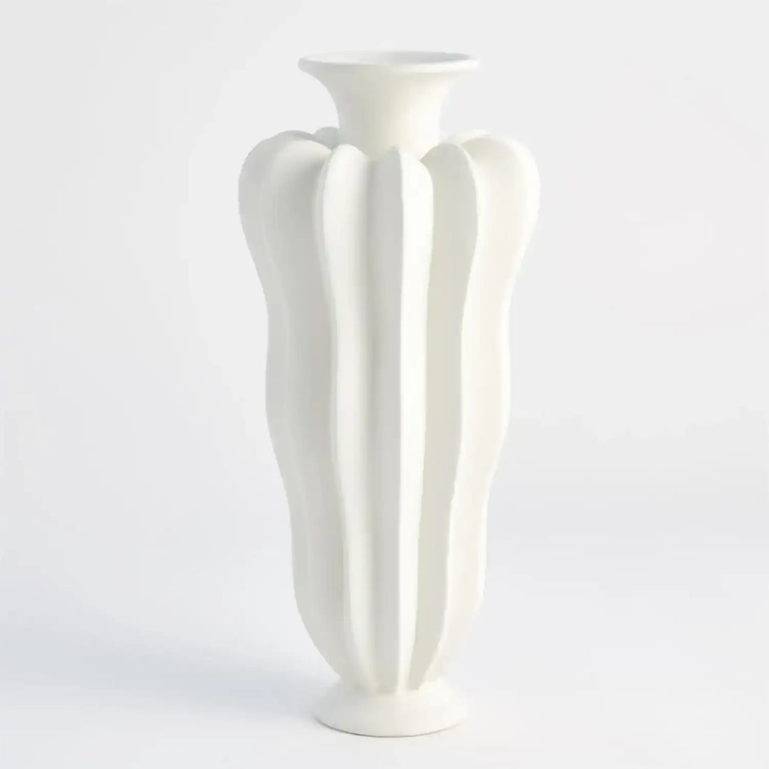 GLOBAL VIEWS SPICCHI LINE VASE - Decorative Accents