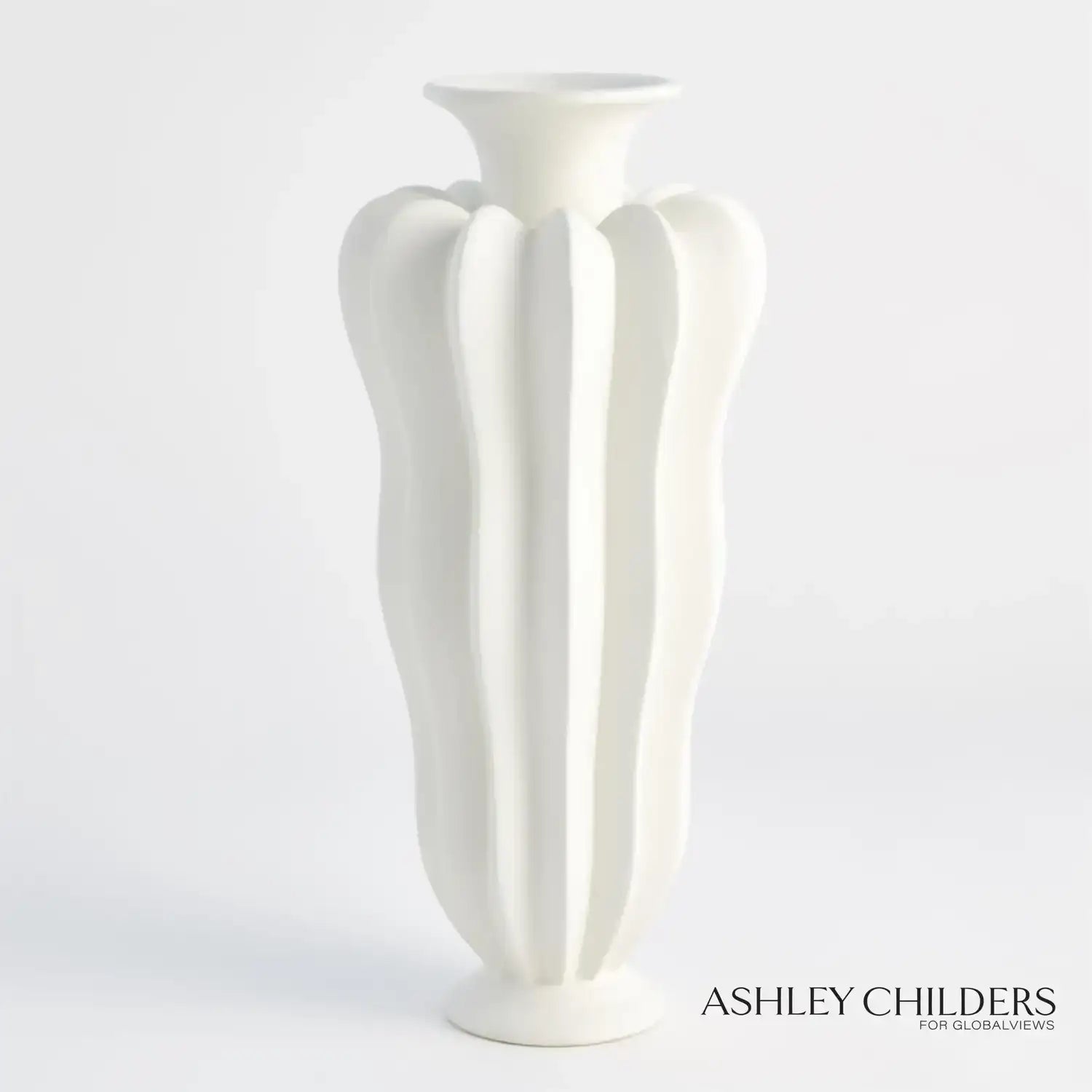 GLOBAL VIEWS SPICCHI LINE VASE - Decorative Accents