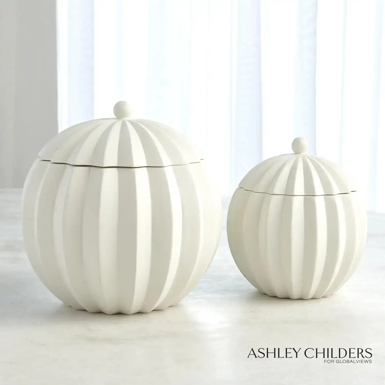 GLOBAL VIEWS SPICCHI LINE BOWL W/LID - Decorative Accents