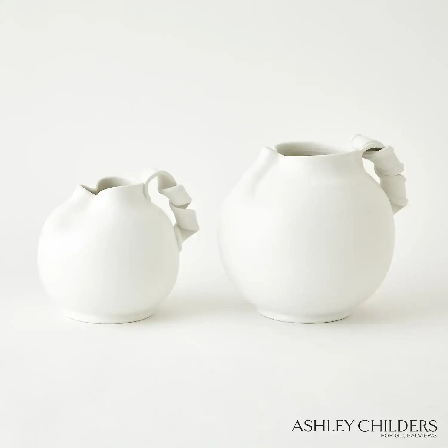 GLOBAL VIEWS CURT PITCHERS - Decorative Accents