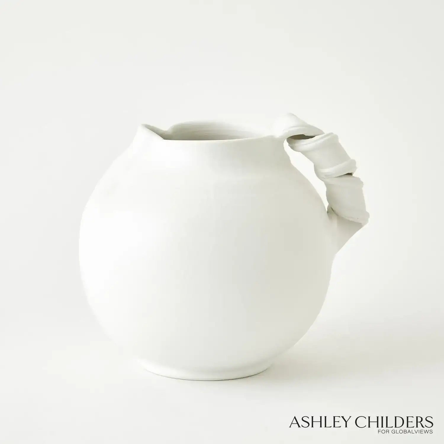 GLOBAL VIEWS CURT PITCHERS - Decorative Accents
