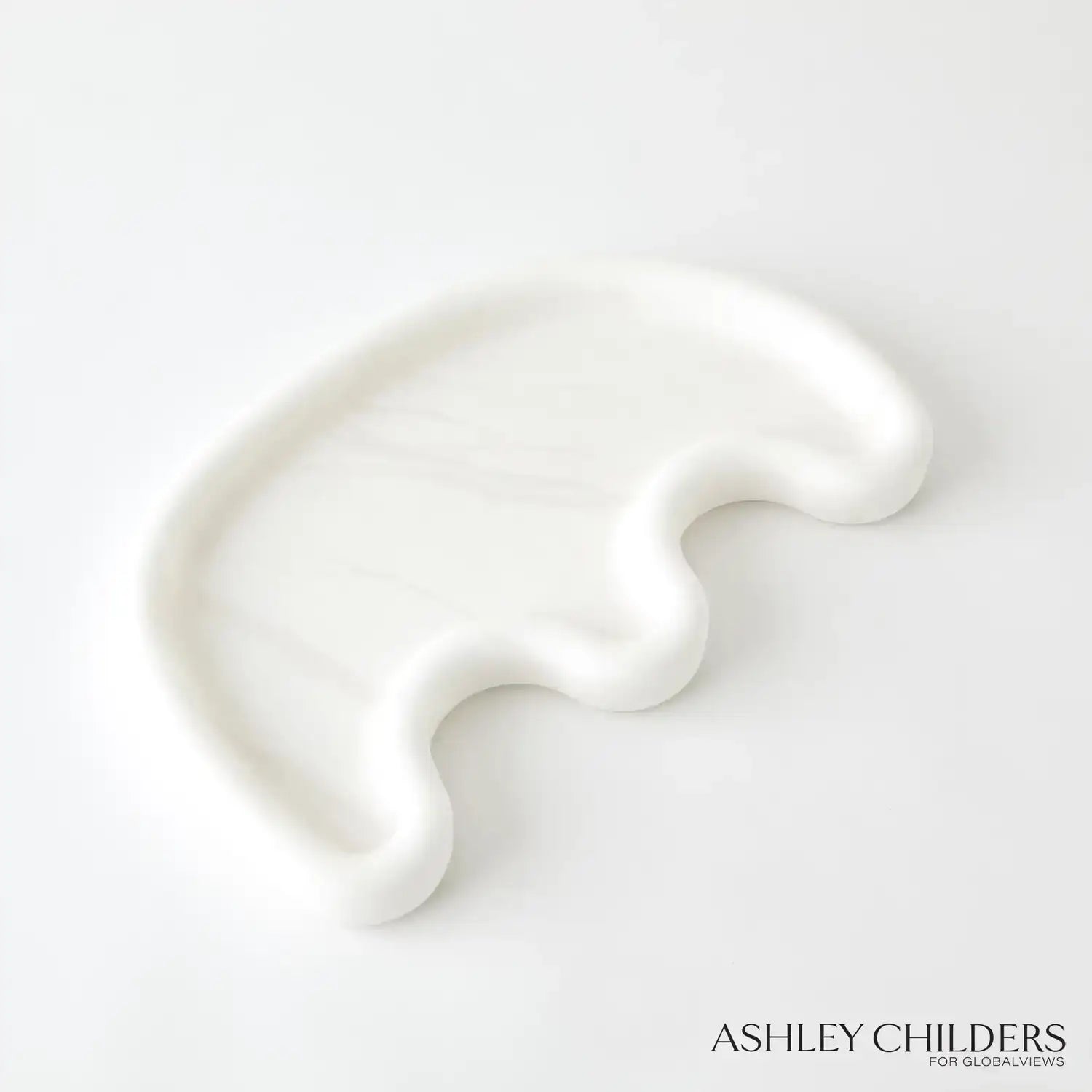 GLOBAL VIEWS AMERA ALABASTER TRAY - Decorative Accents