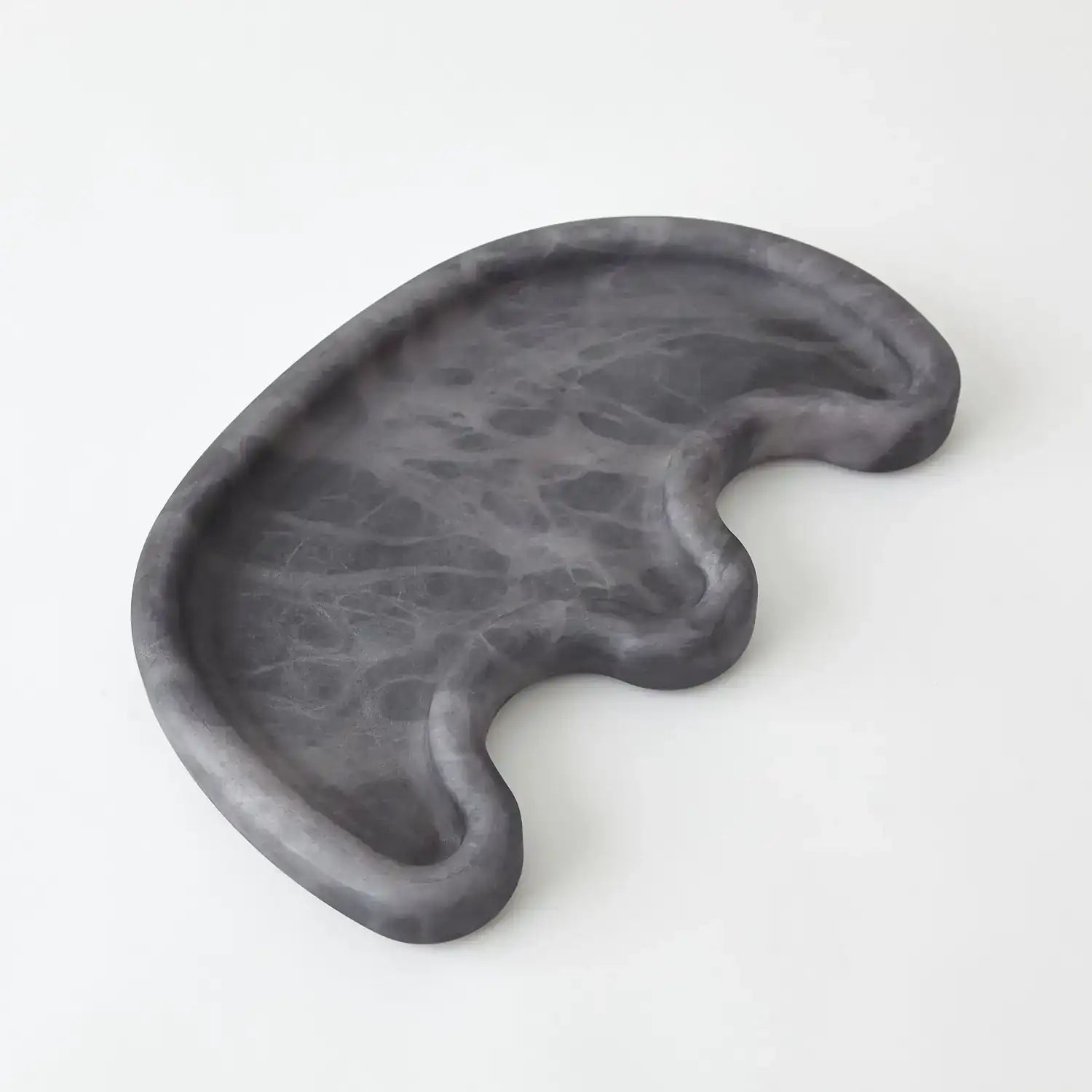 GLOBAL VIEWS AMERA ALABASTER TRAY - Decorative Accents
