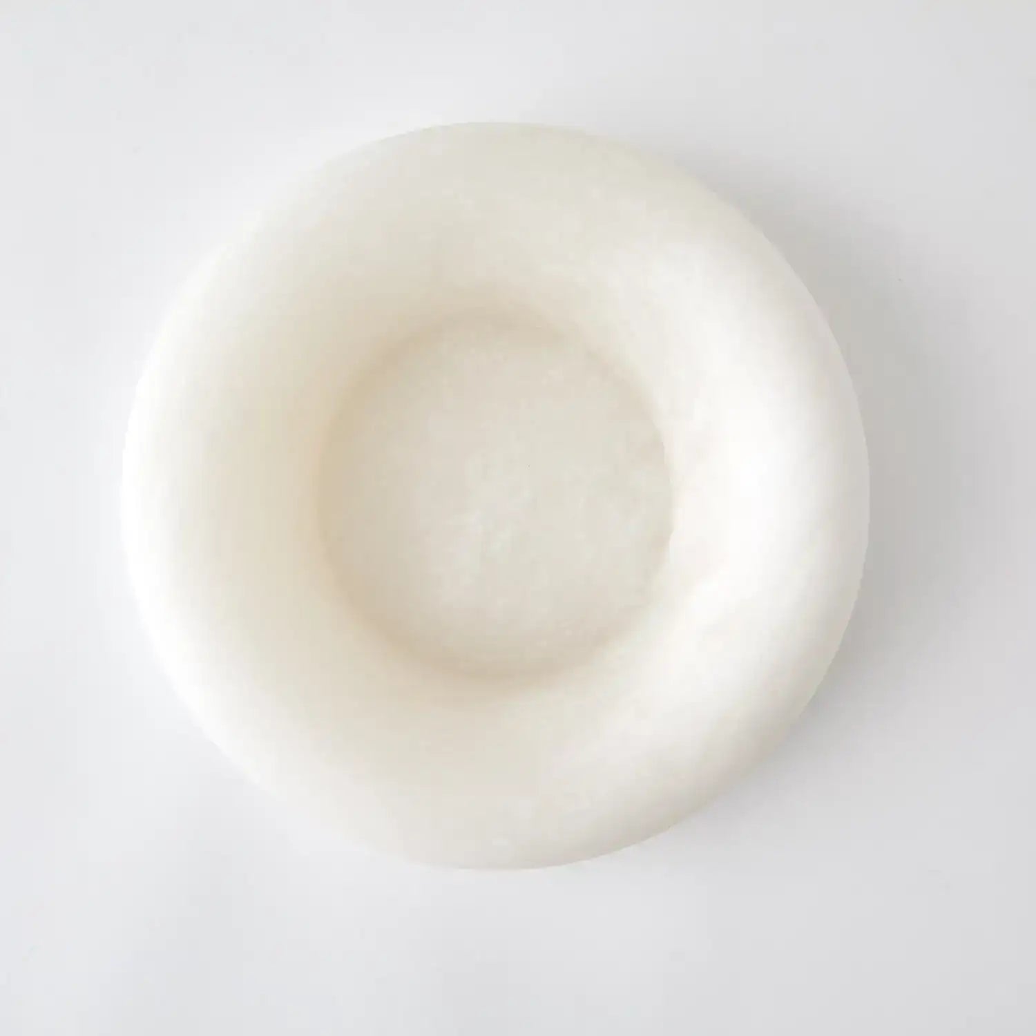 GLOBAL VIEWS ALABASTER RING BOWL - Decorative Accents