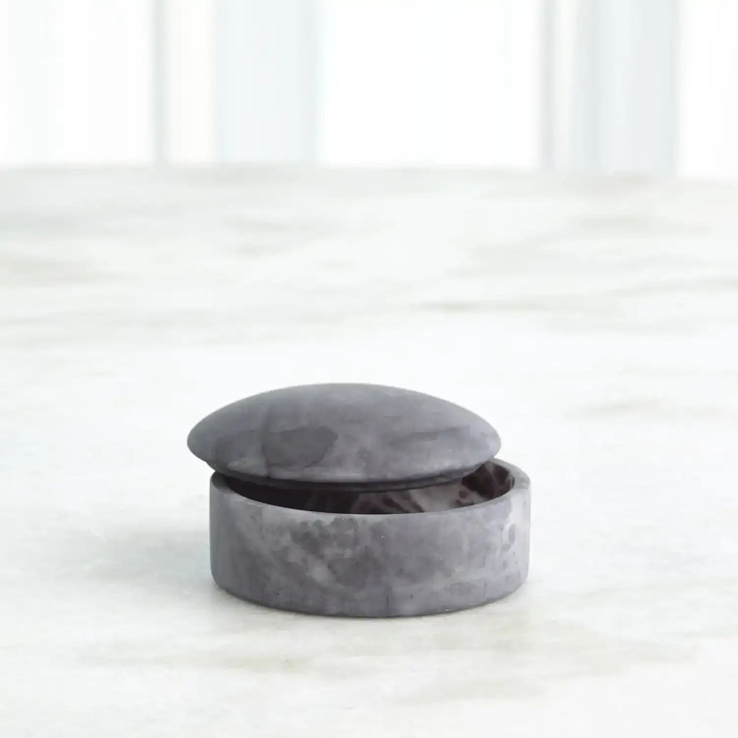 GLOBAL VIEWS GALA ALABASTER CANISTER - Decorative Accents