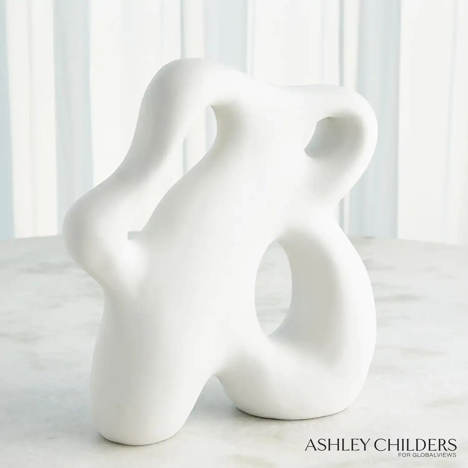 GLOBAL VIEWS RONAN SCULPTURE - Decorative Accents