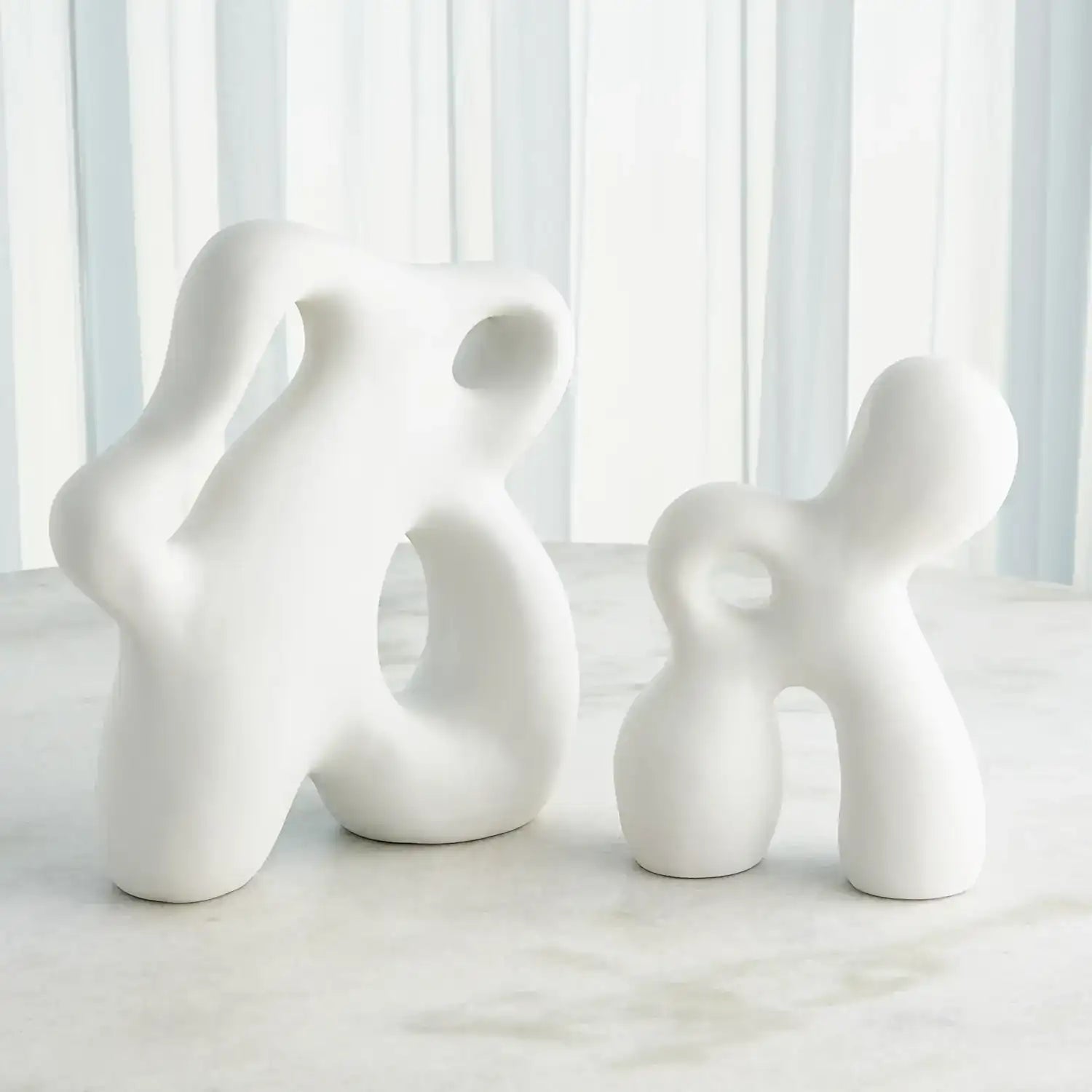 GLOBAL VIEWS RONAN SCULPTURE - Decorative Accents