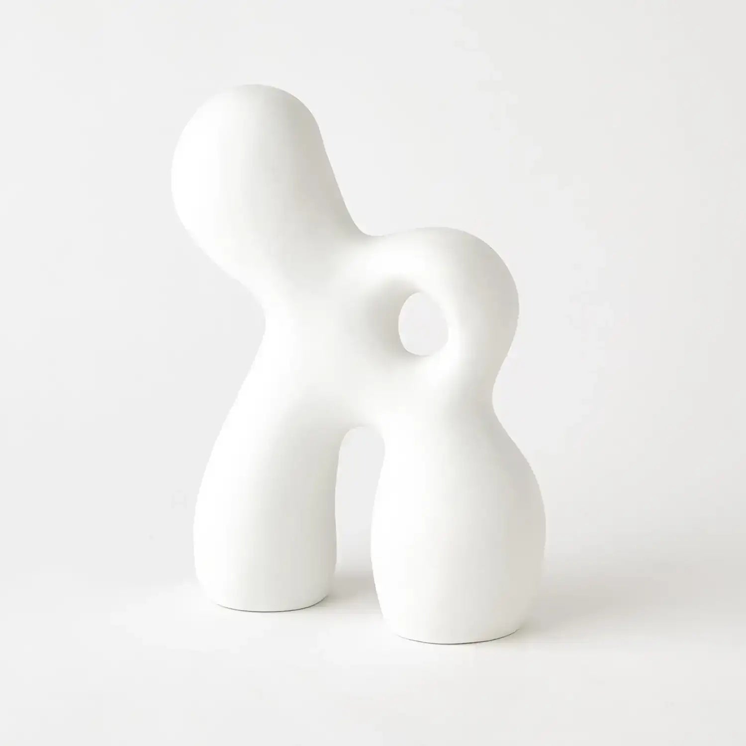 GLOBAL VIEWS RONAN SCULPTURE - Decorative Accents