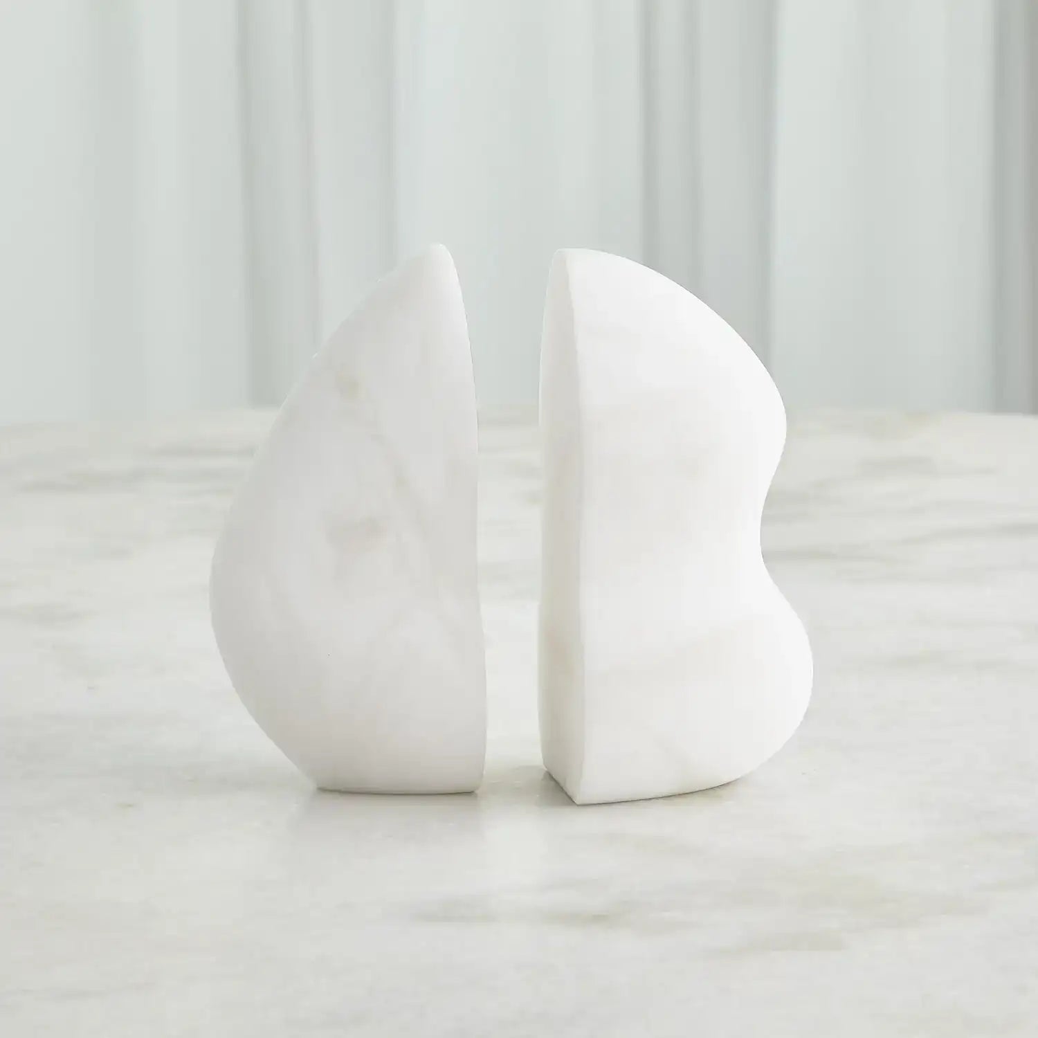 GLOBAL VIEWS AMORPH BOOKENDS - Decorative Accents