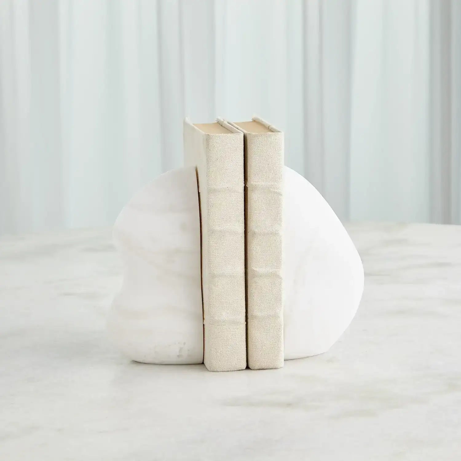 GLOBAL VIEWS AMORPH BOOKENDS - Decorative Accents
