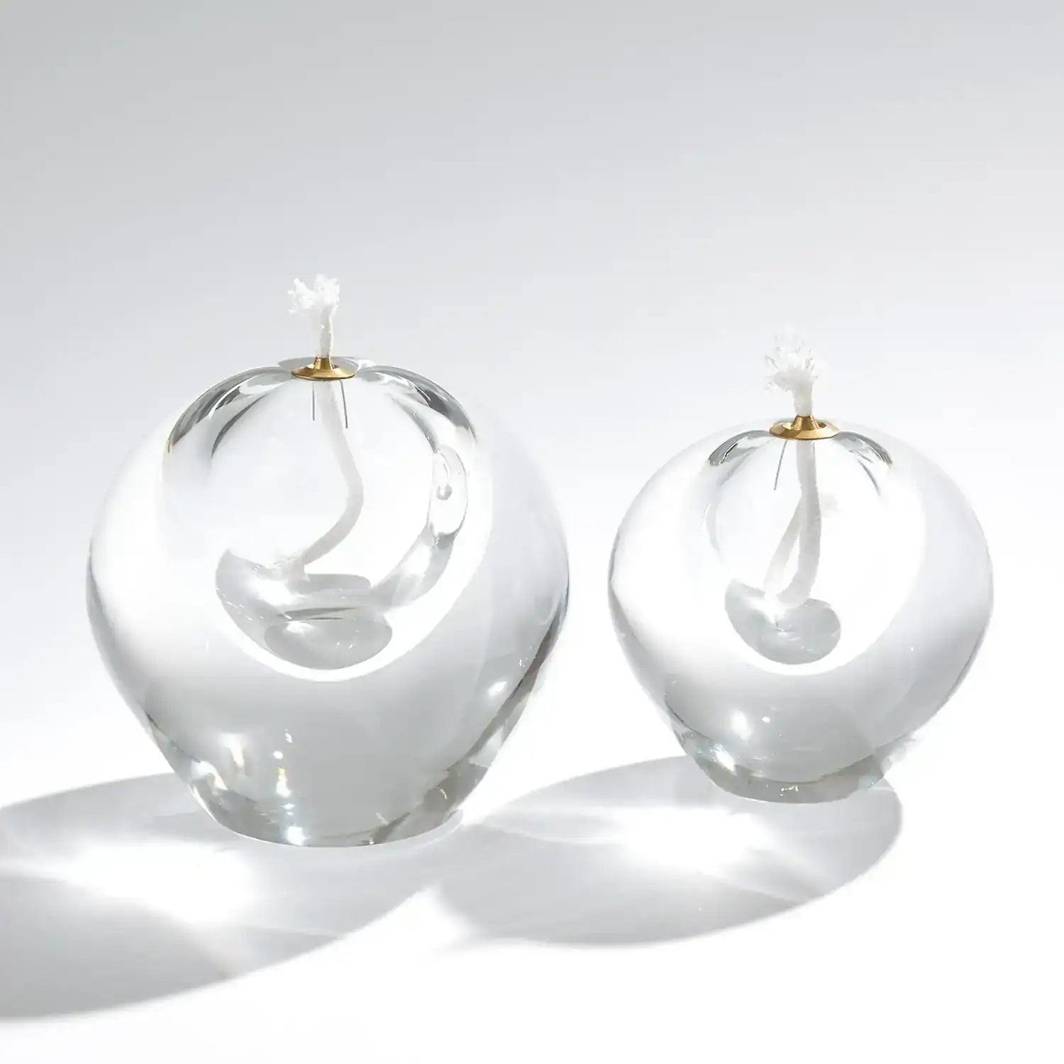GLOBAL VIEWS DAPHNE OIL CANDLE - Decorative Accents