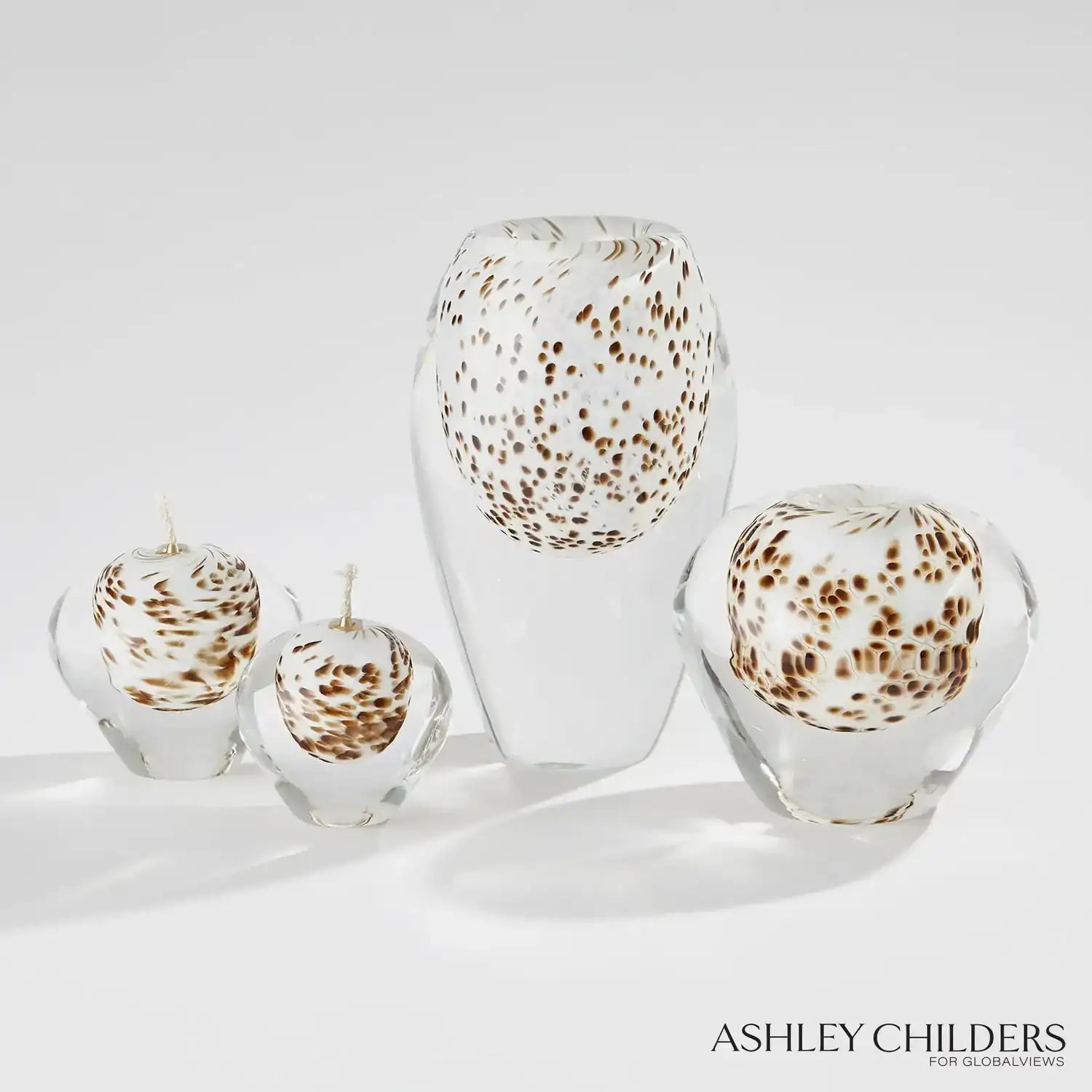 GLOBAL VIEWS DAPHNE OIL CANDLE - Decorative Accents