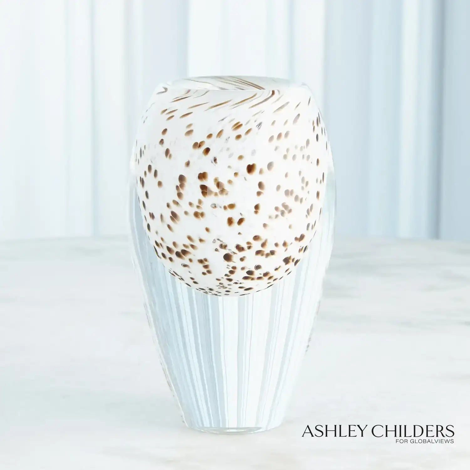 GLOBAL VIEWS LIVINGSTON VASE - Art