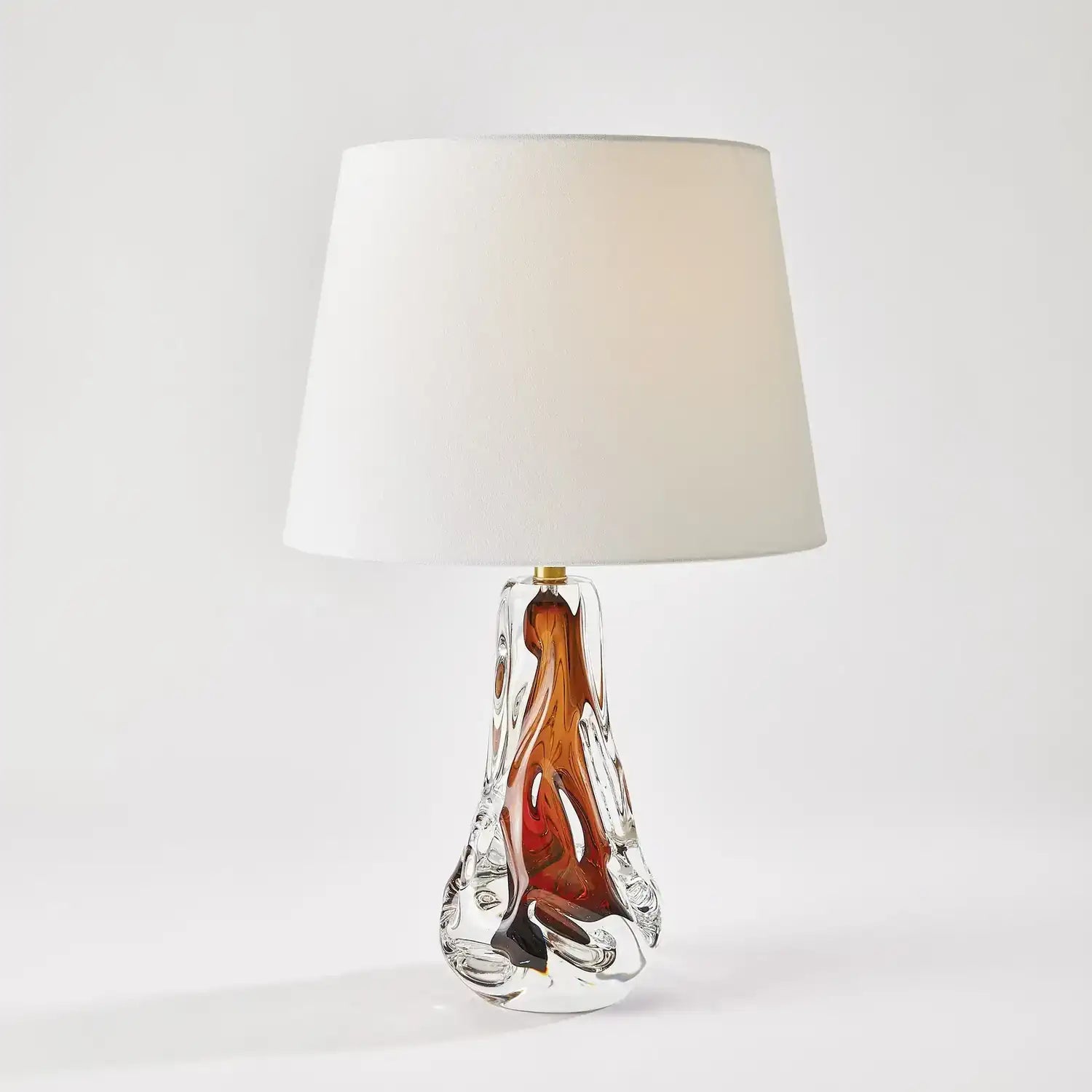 GLOBAL VIEWS LILA LAMP - Art