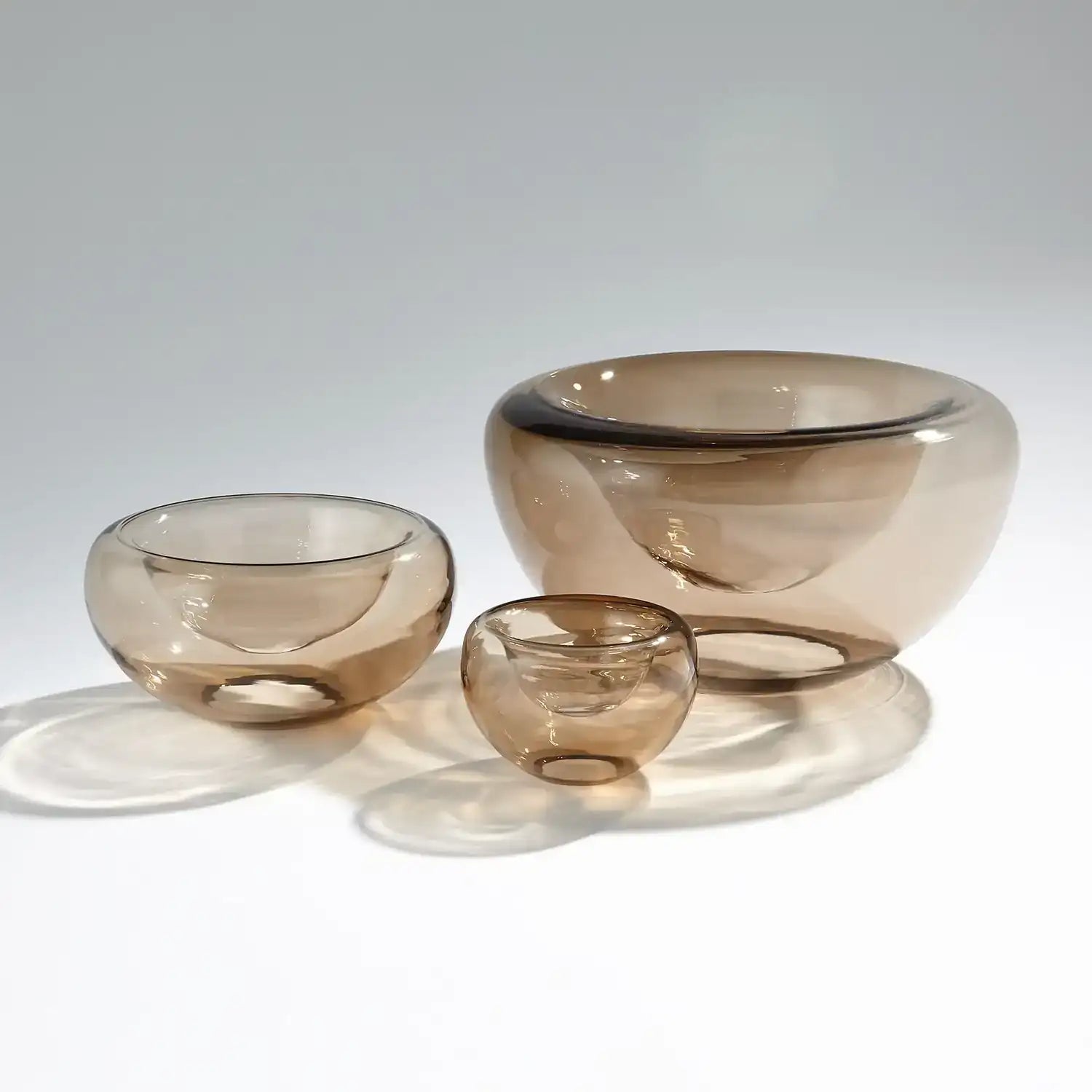 GLOBAL VIEWS DOUBLE TAKE BOWL - Decorative Accents