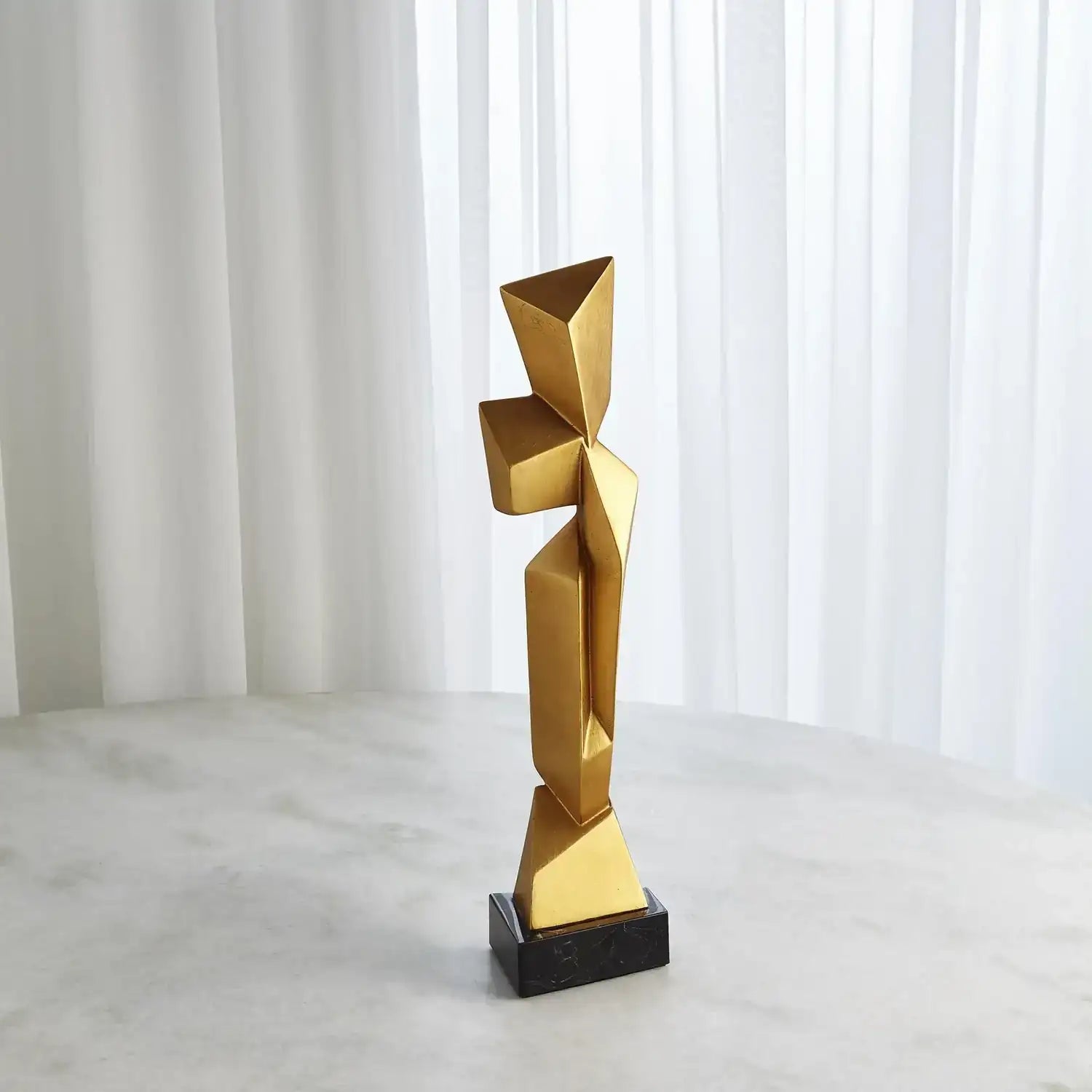 GLOBAL VIEWS FACET SCULPTURE - Decorative Accents