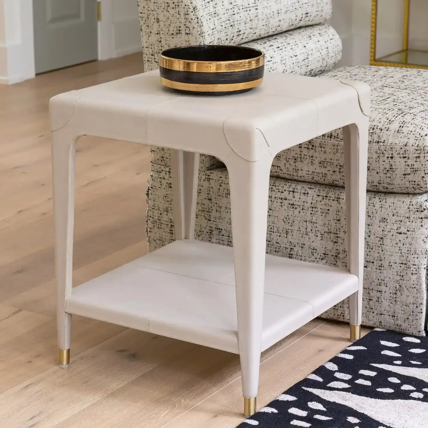 GLOBAL VIEWS TIBURTINA END TABLE - Side