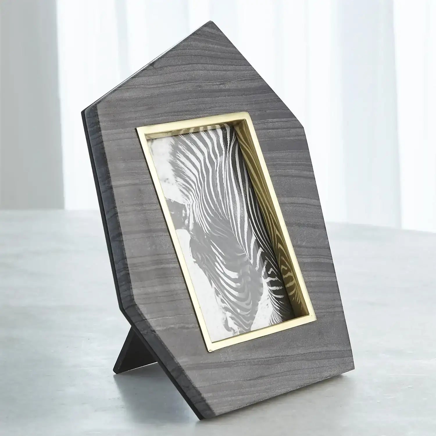 GLOBAL VIEWS BRASS FRAME GREY STONE PHOTO FRAME - Decorative Accents