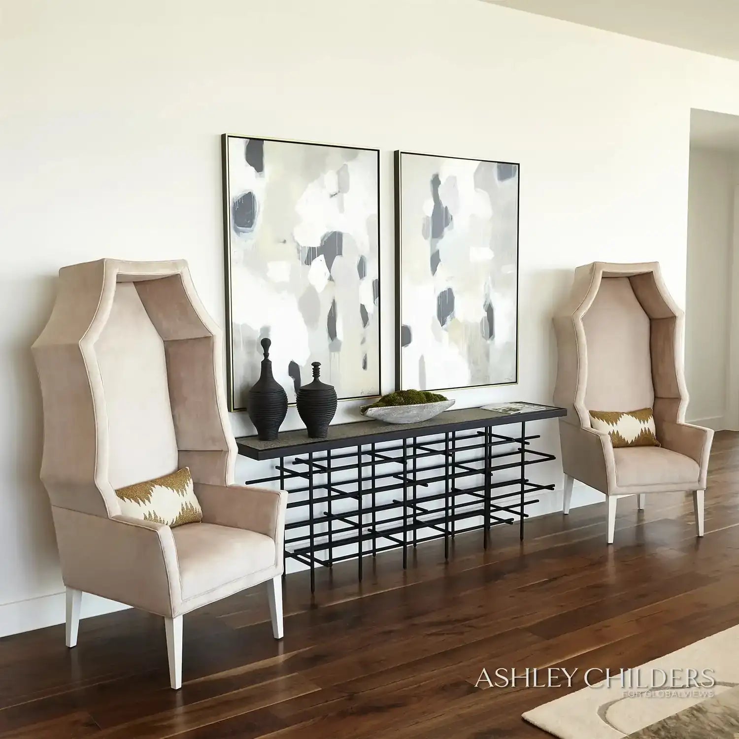 GLOBAL VIEWS TRISTAN PILLOW - Decorative Accents
