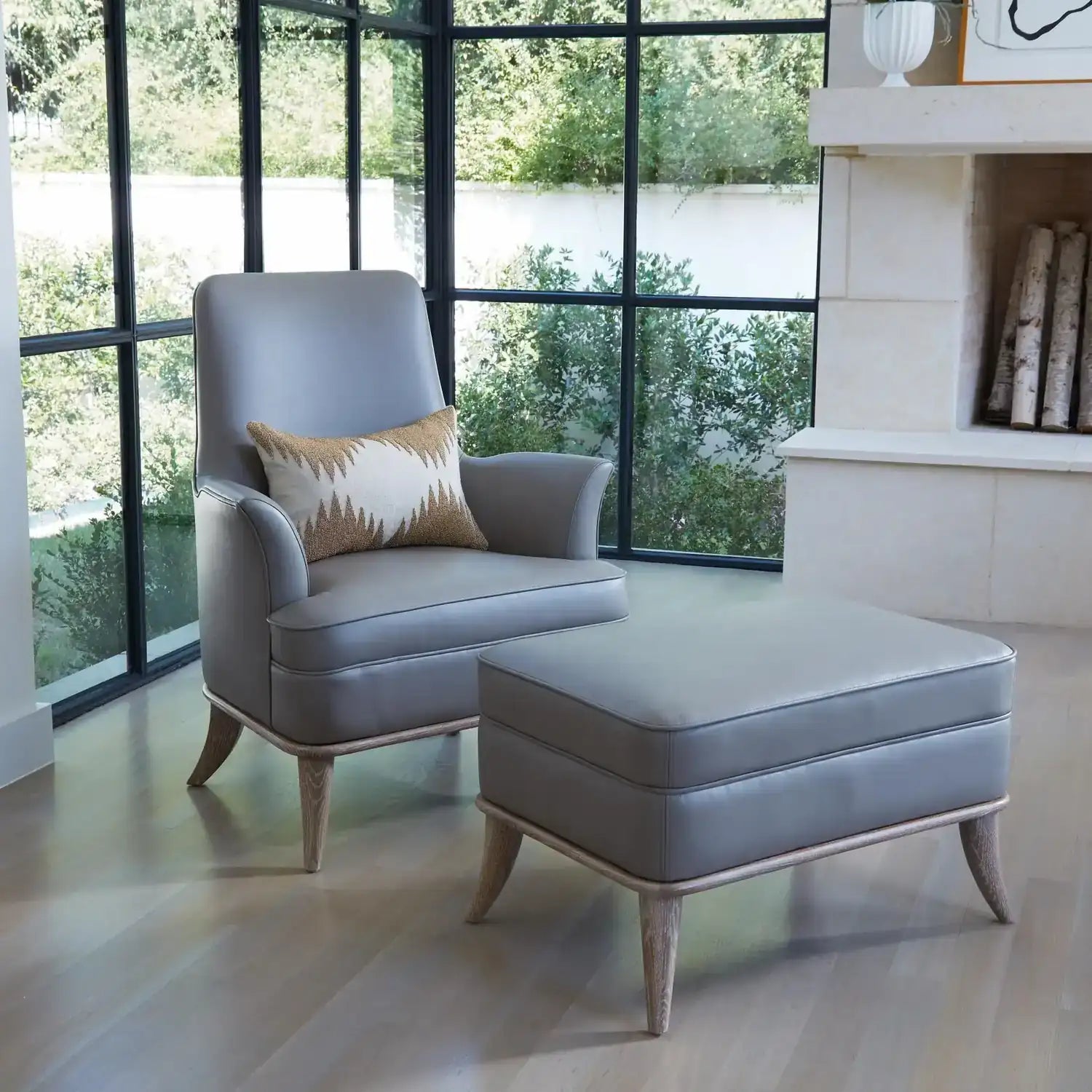 GLOBAL VIEWS TRISTAN PILLOW - Decorative Accents