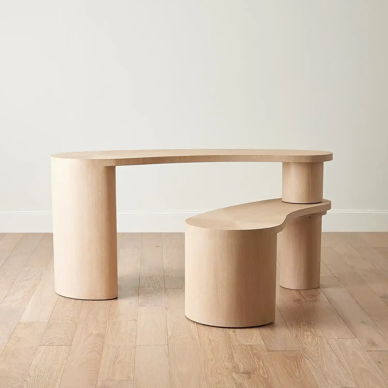 GLOBAL VIEWS CASITA CONSOLE - Consoles