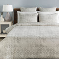 LIVABLISS ABSTRACTION DUVET - Linens