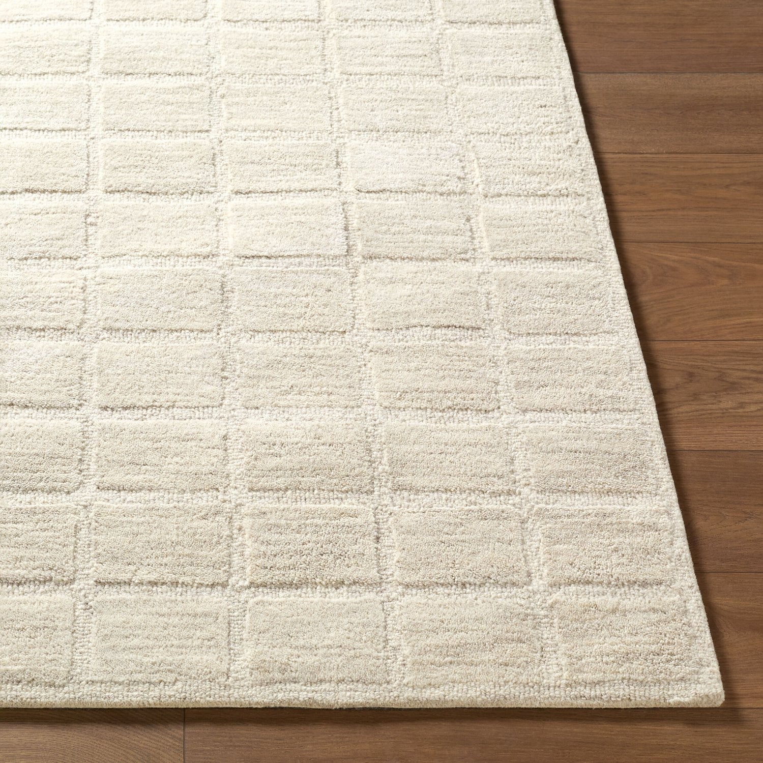 LIVABLISS BENCHCRAFT HANDMADE RUG - Rugs