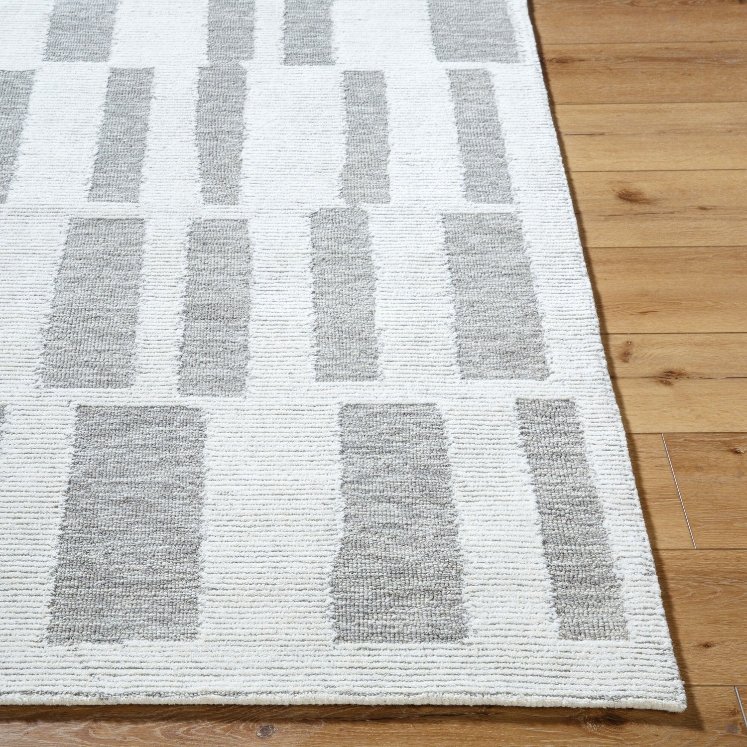 LIVABLISS BIANCA HANDMADE RUG - Rugs