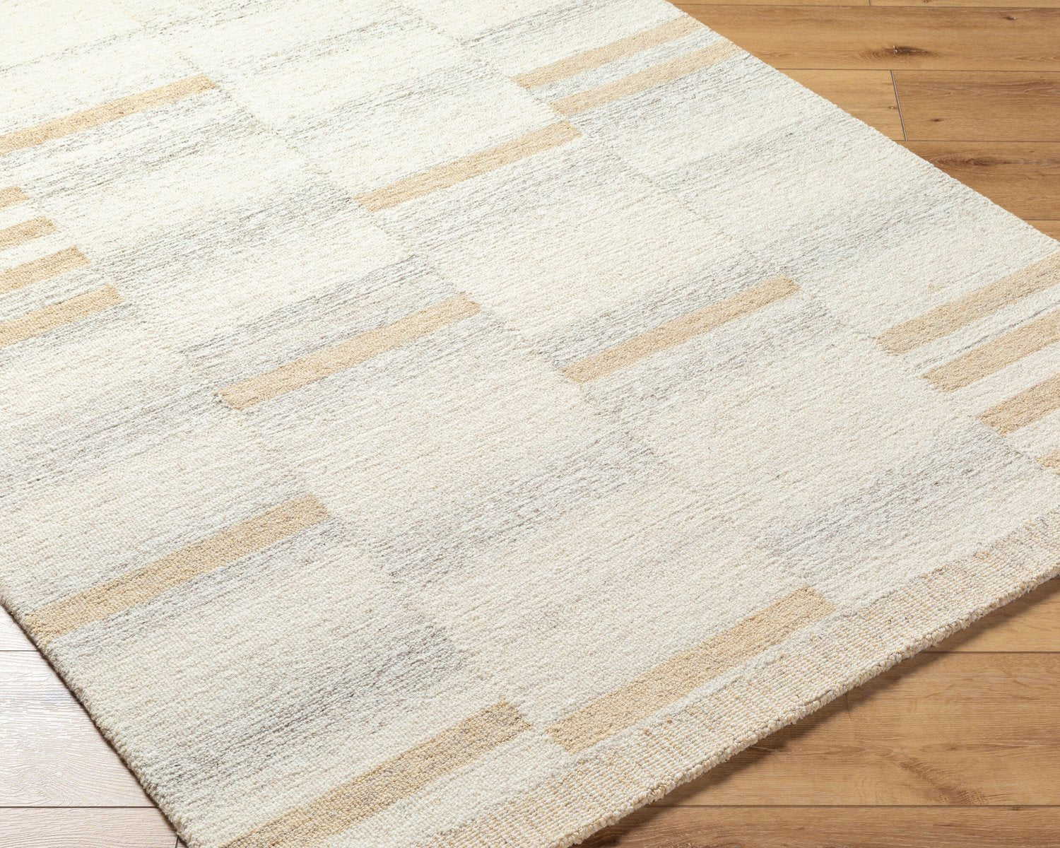LIVABLISS MAX HANDMADE RUG - Rugs